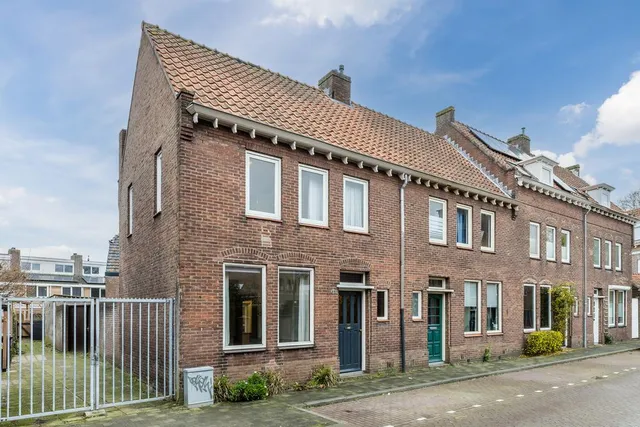 Foto 1 van Sint Marcusstraat 24