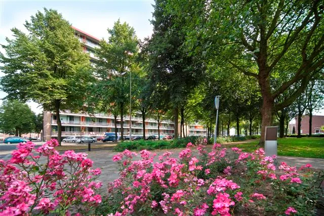Foto 3 van Postelse Hoeflaan 276