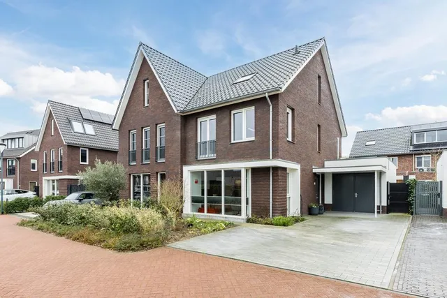 Foto 1 van Ploegschaar 33
