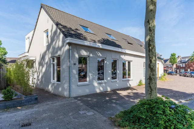 Foto 1 van Sluisstraat 74