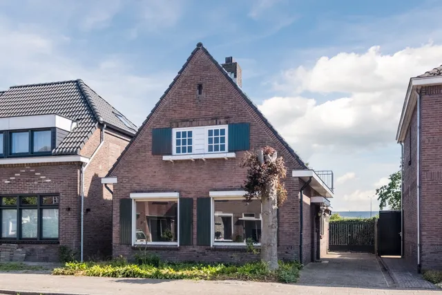 Foto 1 van Hoog Geldrop 31