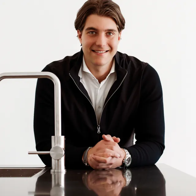 Chris van den Berg